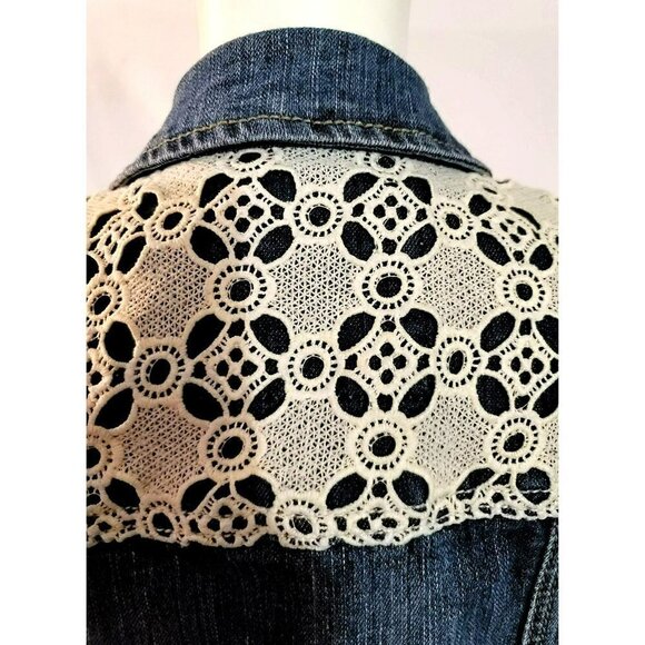 Rue21 Crochet Lace Sleeveless Denim Vest - Size Small - Picture 8 of 12
